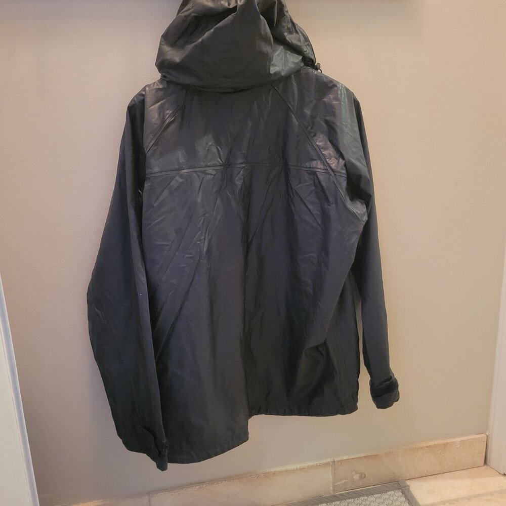 Helly Hansen Large Rain Jacket - image 4